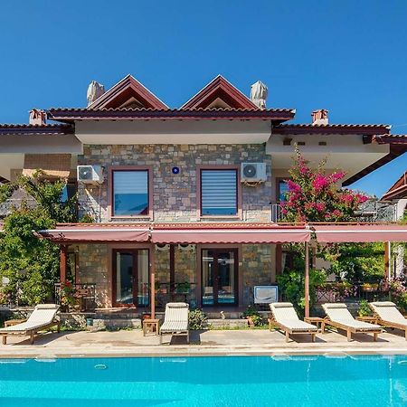 Vira Apart Suites Гьочек Екстериор снимка